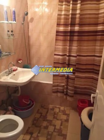 apartament-3-camere-decomandat-de-vanzare-cetate-alba-iulia-5